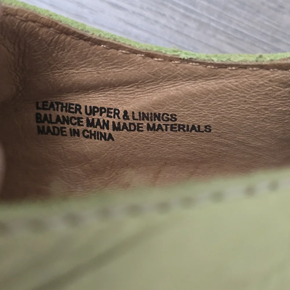 Born Sport Leather Sneakers Womens Size 8 Green Preppy Boho Boat Fall